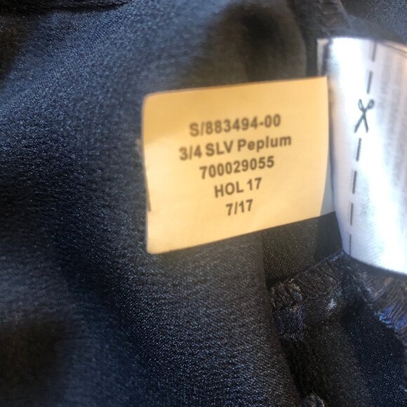 Banana Republic Crew Neck 3/4 Sleeve Peplum Fit And Flare Dress sz 8P - Picture 10 of 13